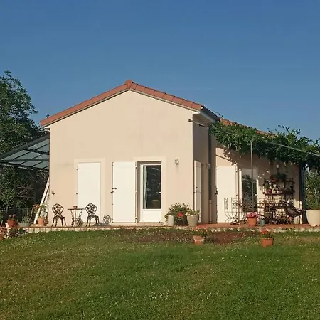 Maison A La Campagne Idealement Situee Dans Le 63 Βίλα *